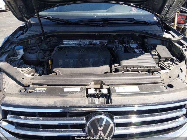 VW Tiguan 2.0L I-4 DI, DOHC, VVT, TURBO, 184HP Front Wheel Drive - автомобили, коли, обяви за нови и употребявани 9