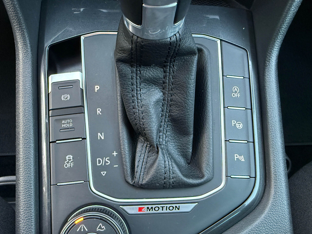 VW Tiguan 2.0TDI/4Motion - автомобили, коли, обяви за нови и употребявани 27