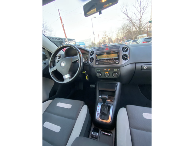 VW Tiguan 2.0 TDI 4Х4 АВТОМАТИК - автомобили, коли, обяви за нови и употребявани 7