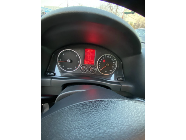 VW Tiguan 2.0 TDI 4Х4 АВТОМАТИК - автомобили, коли, обяви за нови и употребявани 9