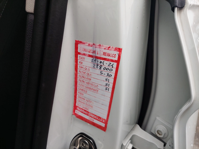 VW Tiguan 2, 0TDI 150ps NAVI - автомобили, коли, обяви за нови и употребявани 15