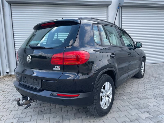 VW Tiguan с.док.bi-fuelGPL, 5в, 6ck., 123653км., мулти, нави - автомобили, коли, обяви за нови и употребявани 5