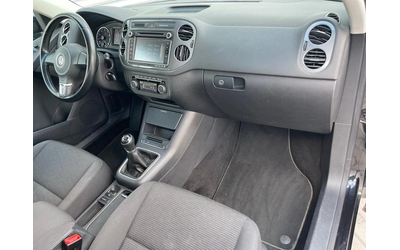 VW Tiguan с.док.bi-fuelGPL, 5в, 6ck., 123653км., мулти, нави - автомобили, коли, обяви за нови и употребявани 8