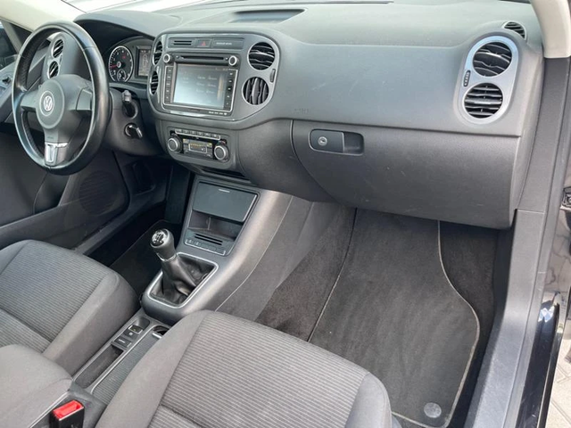 VW Tiguan с.док.bi-fuelGPL, 5в, 6ck., 123653км., мулти, нави - автомобили, коли, обяви за нови и употребявани 8