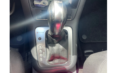 VW Tiguan 2.0TSI+ 4Motion+ Automatic+ Navi+ Подгрев - автомобили, коли, обяви за нови и употребявани 13