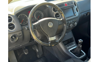 VW Tiguan 2.0TDI/4x4/140kc - автомобили, коли, обяви за нови и употребявани 13