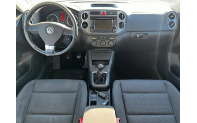 VW Tiguan 2.0TDI/4x4/140kc - автомобили, коли, обяви за нови и употребявани 9