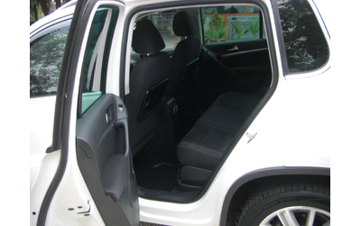 VW Tiguan 2.0TDI NAVI PANORAMA 6ck. - автомобили, коли, обяви за нови и употребявани 12