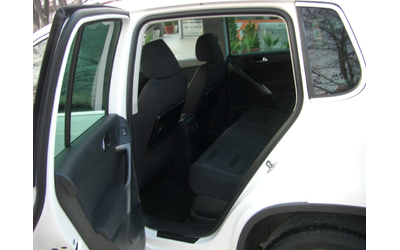 VW Tiguan 2.0TDI 4X4 AVTOMAT - автомобили, коли, обяви за нови и употребявани 12