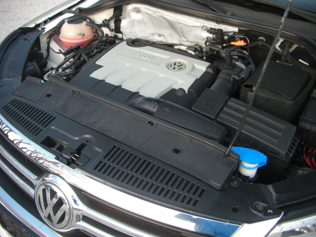 VW Tiguan 2.0TDI 4X4 AVTOMAT - автомобили, коли, обяви за нови и употребявани 16