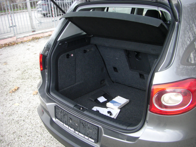 VW Tiguan 2.0TDI 4MOTION 6ck. - автомобили, коли, обяви за нови и употребявани 15