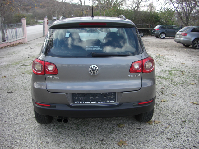 VW Tiguan 2.0TDI 4MOTION 6ck. - автомобили, коли, обяви за нови и употребявани 3