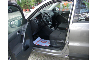 VW Tiguan 2.0TDI 4MOTION 6ck. - автомобили, коли, обяви за нови и употребявани 8