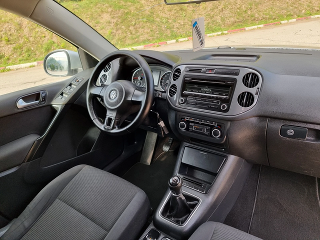 VW Tiguan 2.0 Facelift/Klimatronik/Euro-5 - автомобили, коли, обяви за нови и употребявани 10
