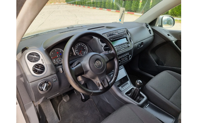 VW Tiguan 2.0 Facelift/Klimatronik/Euro-5 - автомобили, коли, обяви за нови и употребявани 9