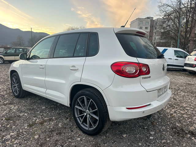 VW Tiguan 2.0TDI 140kc 4X4 ITALIA NAVI - автомобили, коли, обяви за нови и употребявани 3