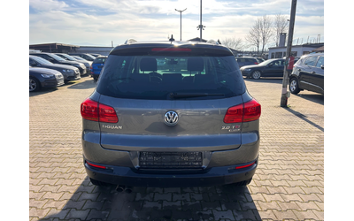 VW Tiguan 2.0TSI 4MOTION PANORAMA/NAVI/KOJA EURO 5 - автомобили, коли, обяви за нови и употребявани 6