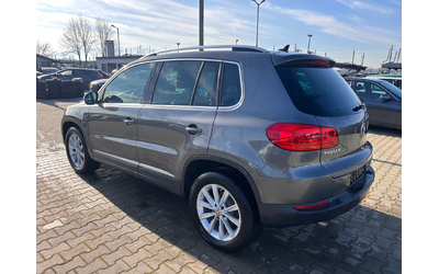 VW Tiguan 2.0TSI 4MOTION PANORAMA/NAVI/KOJA EURO 5 - автомобили, коли, обяви за нови и употребявани 7