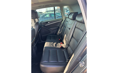 VW Tiguan 2.0TSI 4MOTION PANORAMA/NAVI/KOJA EURO 5 - автомобили, коли, обяви за нови и употребявани 9