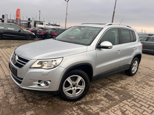 VW Tiguan 2.0TDI 4MOTION AVTOMAT/NAVI/PANORAMA EURO 4 - автомобили, коли, обяви за нови и употребявани 0