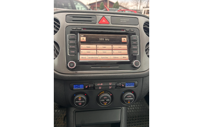 VW Tiguan 2.0TDI 4MOTION AVTOMAT/NAVI/PANORAMA EURO 4 - автомобили, коли, обяви за нови и употребявани 14