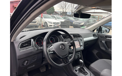 VW Tiguan 2.0TDI AVTOMAT/NAVI EURO 6 - автомобили, коли, обяви за нови и употребявани 10