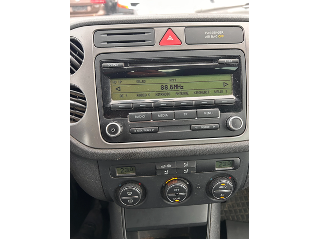 VW Tiguan 2.0TDI 4MOTION EURO 4 - автомобили, коли, обяви за нови и употребявани 11