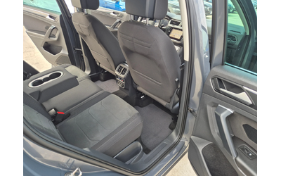 VW Tiguan Elegance= С-Гаранция-4х4-2.0TDI-А/Т - автомобили, коли, обяви за нови и употребявани 8