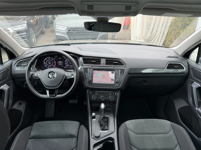 VW Tiguan 2.0TDI* 4x4* СЕРВИЗНА КНИЖКА С ПЪЛНА ИСТОРИЯ В VW - автомобили, коли, обяви за нови и употребявани 9