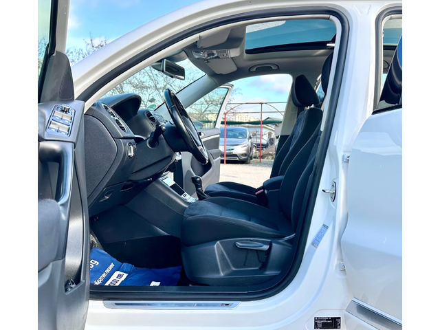 VW Tiguan 2.0TDI 177HP 4-Motion R-Line Panorama - автомобили, коли, обяви за нови и употребявани 8