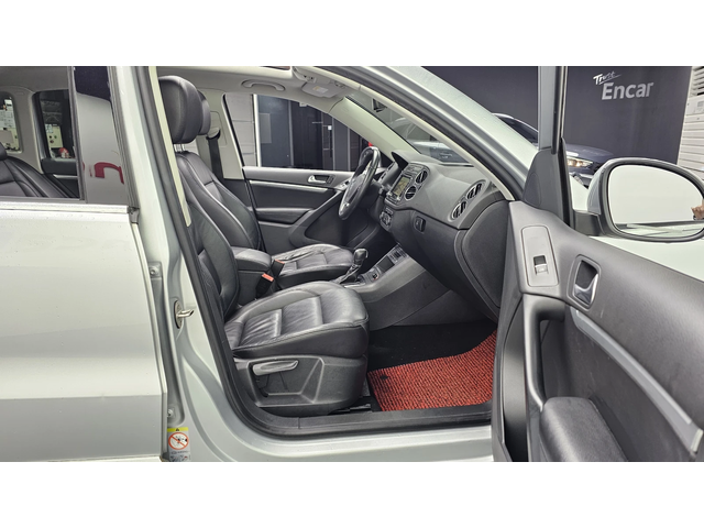 VW Tiguan 2.0TDI PREMIUM autogeorge.com - автомобили, коли, обяви за нови и употребявани 10