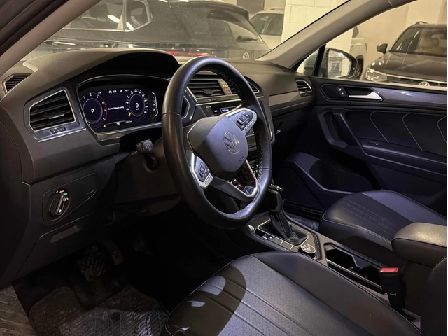 VW Tiguan * Comfortline * CARFAX * ЦЕНА ДО БГ - автомобили, коли, обяви за нови и употребявани 6