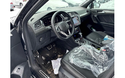 VW Tiguan * Comfortline R Line Black Edition * CARFAX * ЦЕНА - автомобили, коли, обяви за нови и употребявани 6