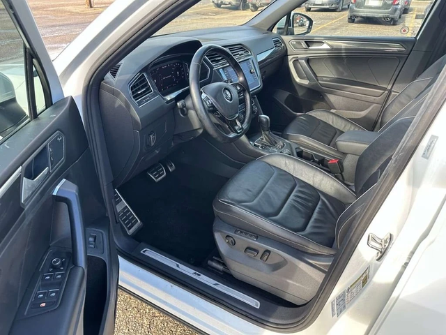 VW Tiguan * 4Motion SEL Premium R Line * CARFAX * ЦЕНА ДО БГ - автомобили, коли, обяви за нови и употребявани 4