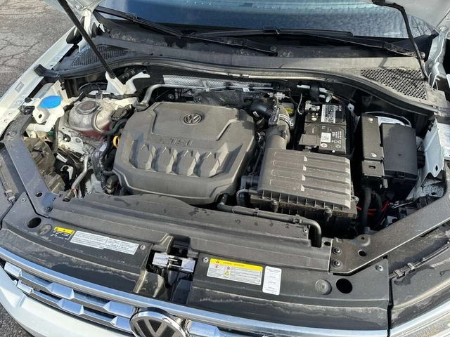 VW Tiguan * 4Motion SEL Premium R Line * CARFAX * ЦЕНА ДО БГ - автомобили, коли, обяви за нови и употребявани 8