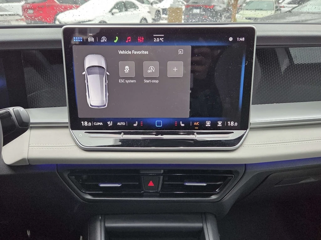 VW Tiguan * 4 Motion SE R Line Black * CARFAX * ЦЕНА ДО БГ - автомобили, коли, обяви за нови и употребявани 11