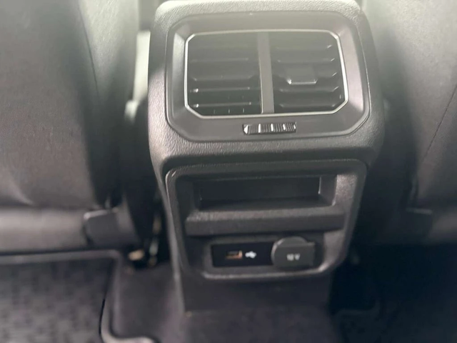 VW Tiguan * 4Motion S * CARFAX * ЦЕНА ДО БГ - автомобили, коли, обяви за нови и употребявани 15