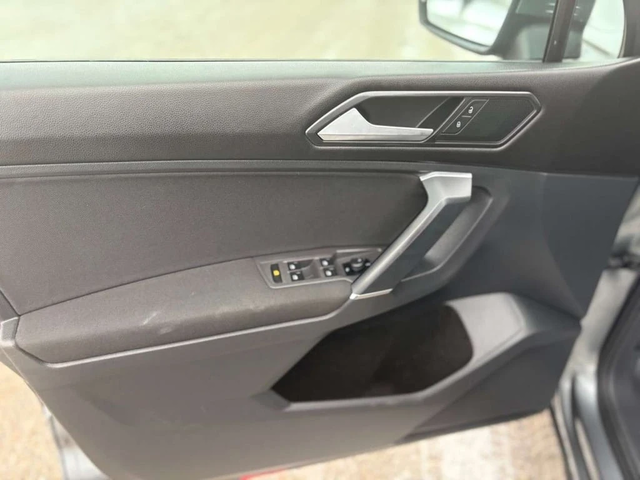 VW Tiguan * 4Motion S * CARFAX * ЦЕНА ДО БГ - автомобили, коли, обяви за нови и употребявани 9