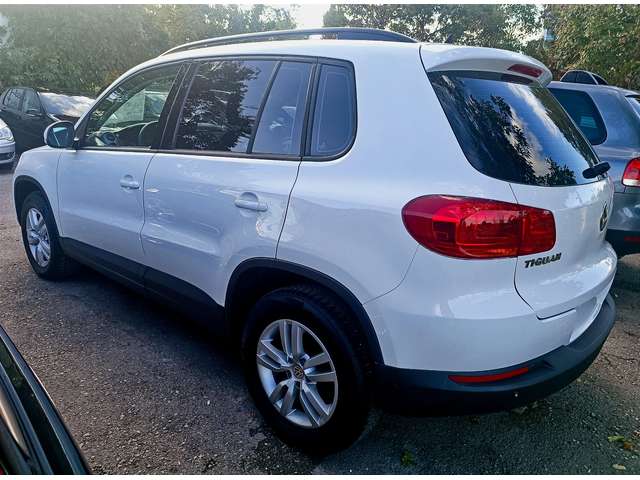 VW Tiguan BLUEMOTION/PANORAMA - автомобили, коли, обяви за нови и употребявани 5