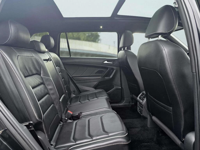 VW Tiguan * SEL* PREMIUM* R-LINE* - автомобили, коли, обяви за нови и употребявани 13