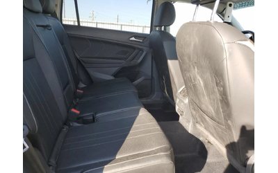 VW Tiguan SE КРАЙНА ЦЕНА! DIGITAL/КОЖА/ПОДГРЕВИ/ПАНОРАМА - автомобили, коли, обяви за нови и употребявани 10