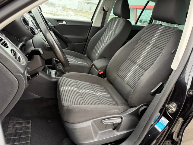 VW Tiguan 2.0TDI / 4MOTION / NAVI / PARKTRONIC/ FULL SERVICE - автомобили, коли, обяви за нови и употребявани 8