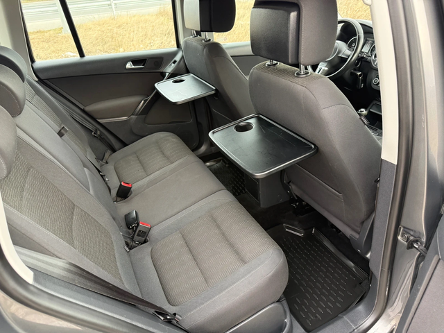 VW Tiguan 2.0 TDI 140к.с 4MOTION / NAVI / PARKTRONIC - автомобили, коли, обяви за нови и употребявани 11