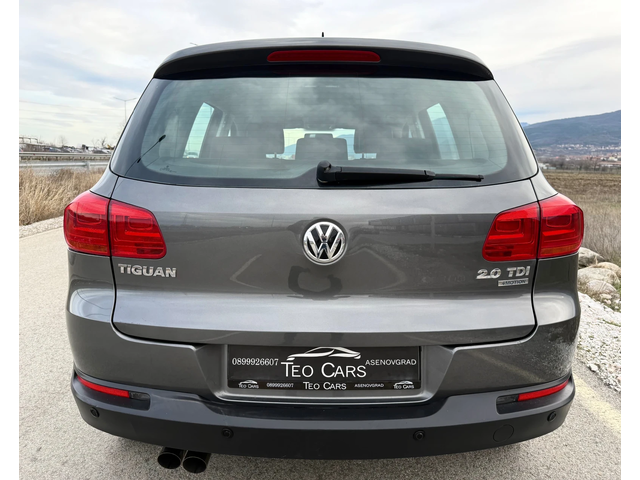 VW Tiguan 2.0 TDI 140к.с 4MOTION / NAVI / PARKTRONIC - автомобили, коли, обяви за нови и употребявани 5