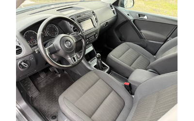VW Tiguan 2.0 TDI 140к.с 4MOTION / NAVI / PARKTRONIC - автомобили, коли, обяви за нови и употребявани 8