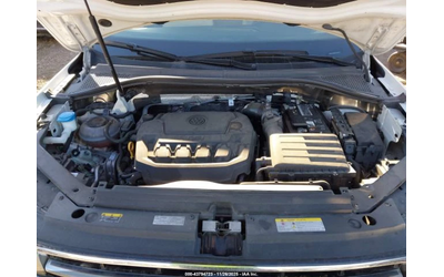 VW Tiguan 2.0T S - автомобили, коли, обяви за нови и употребявани 14