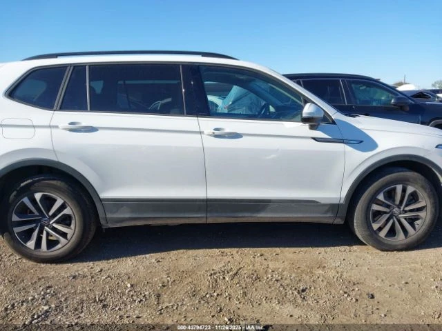 VW Tiguan 2.0T S - автомобили, коли, обяви за нови и употребявани 4