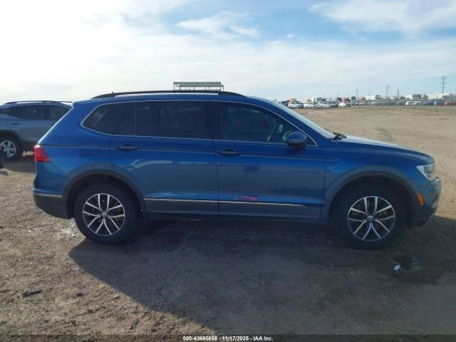 VW Tiguan 2.0T SE R-LINE - автомобили, коли, обяви за нови и употребявани 5