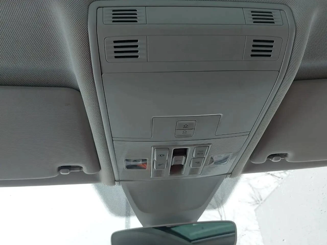 VW Tiguan Highline* 4motion* Fender* Подгреви* 360 - автомобили, коли, обяви за нови и употребявани 12