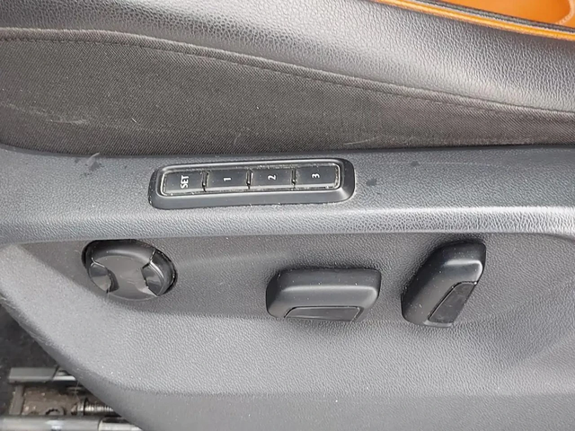 VW Tiguan Highline* 4motion* Fender* Подгреви* 360 - автомобили, коли, обяви за нови и употребявани 8